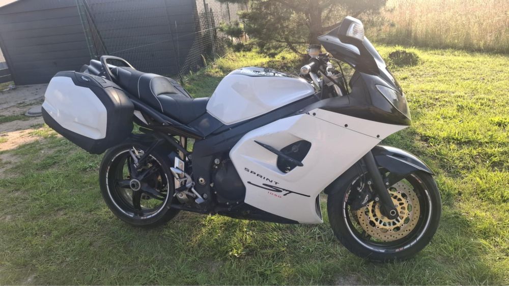 Motocykl Triumph Sprint ST 1050