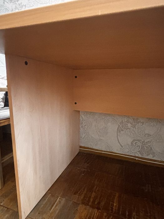 Стіл робочий/ офісний