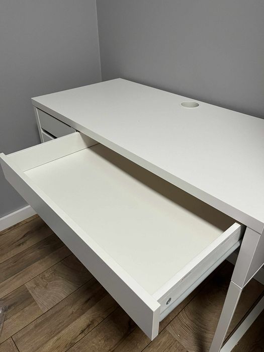Biurko Micke IKEA
