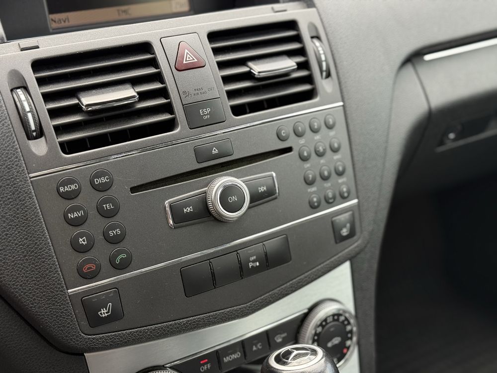 Mercedes-Benz C180 Avantgarde 1.8T CGI Benzyna 156KM Automat z Niemiec