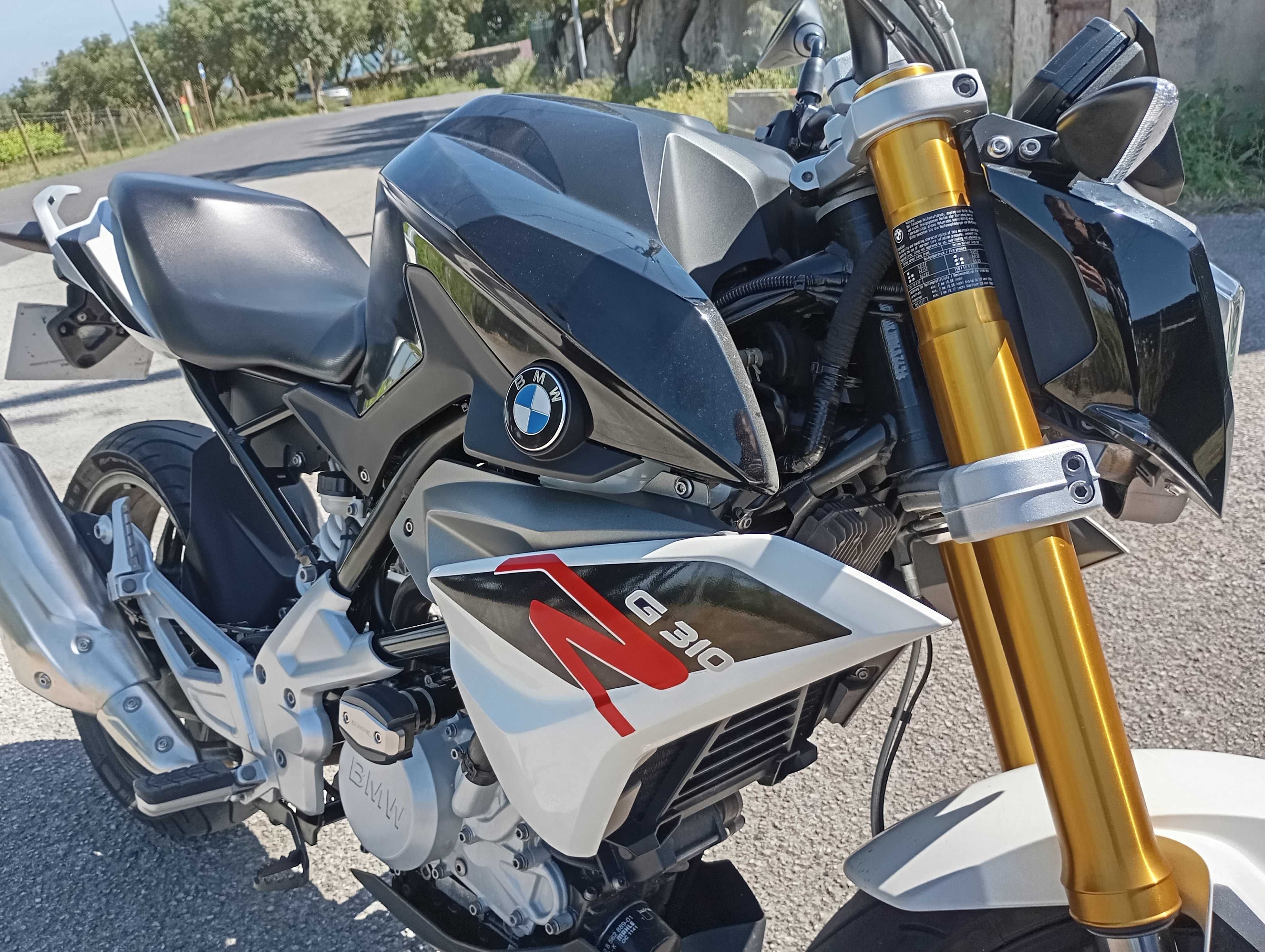 Moto BMW G 310 R