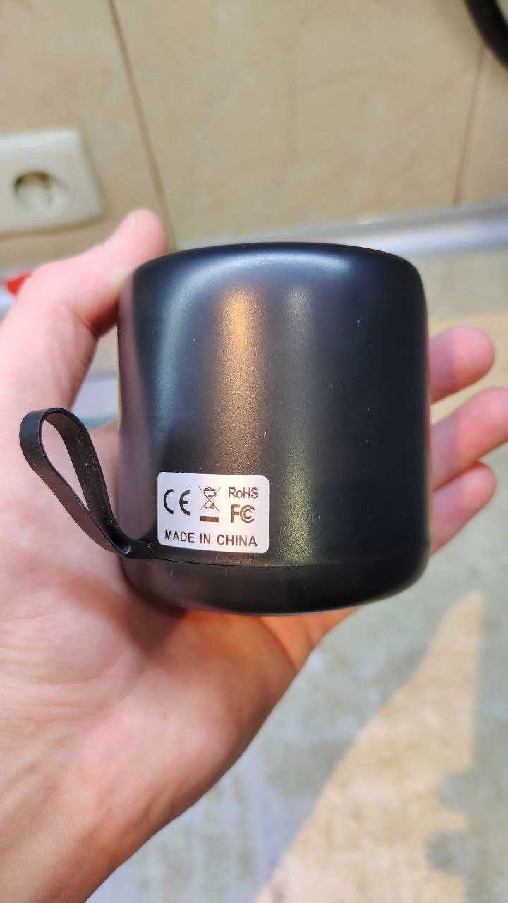 Портативна Bluetooth-колонка F11