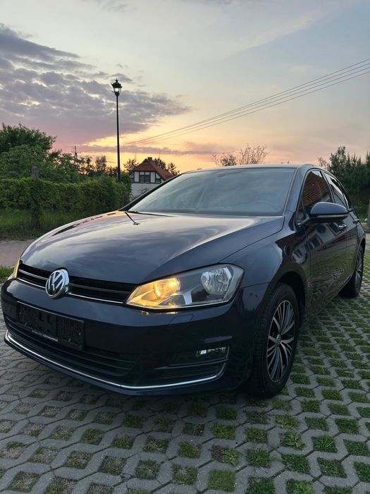 Volkswagen Golf 2016 Bogata wersja