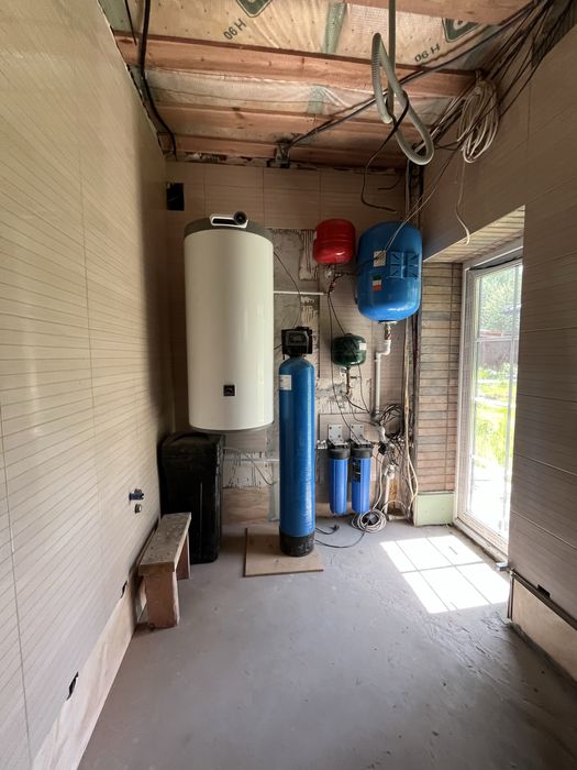 Будинок в Лісовій Бучі на 10 сотках