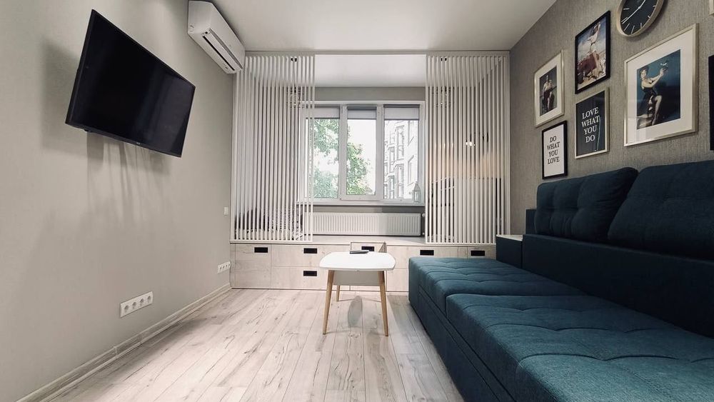 Центральний Парк!Продаю Двокімнатну квартиру з дизайнерським ремонтом!