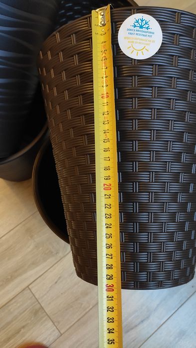 Donice stożkowe duże