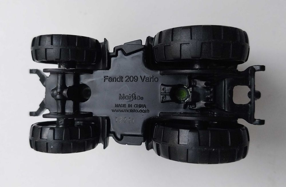 Модель трактора Fendt 209 Vario Игрушка машинка длина 7 см