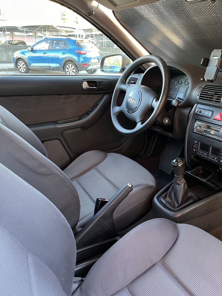 Audi A3 1.6 a Gasolina