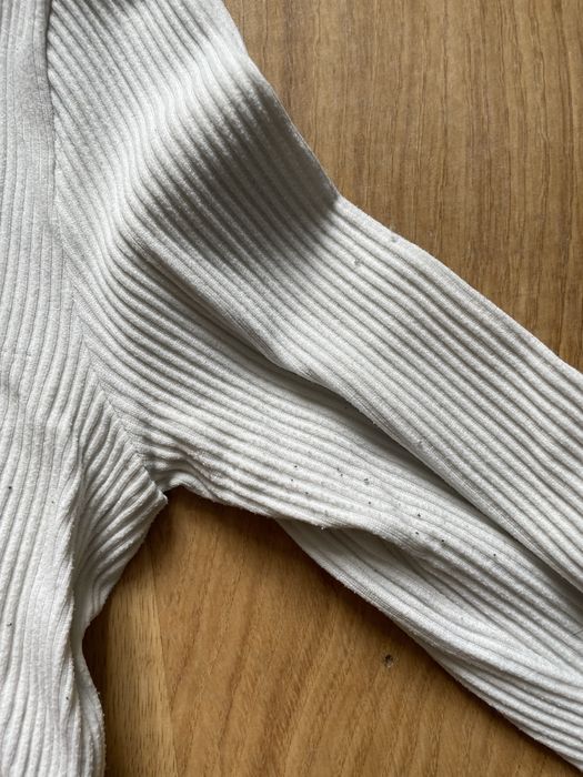 krótka biała koszulka