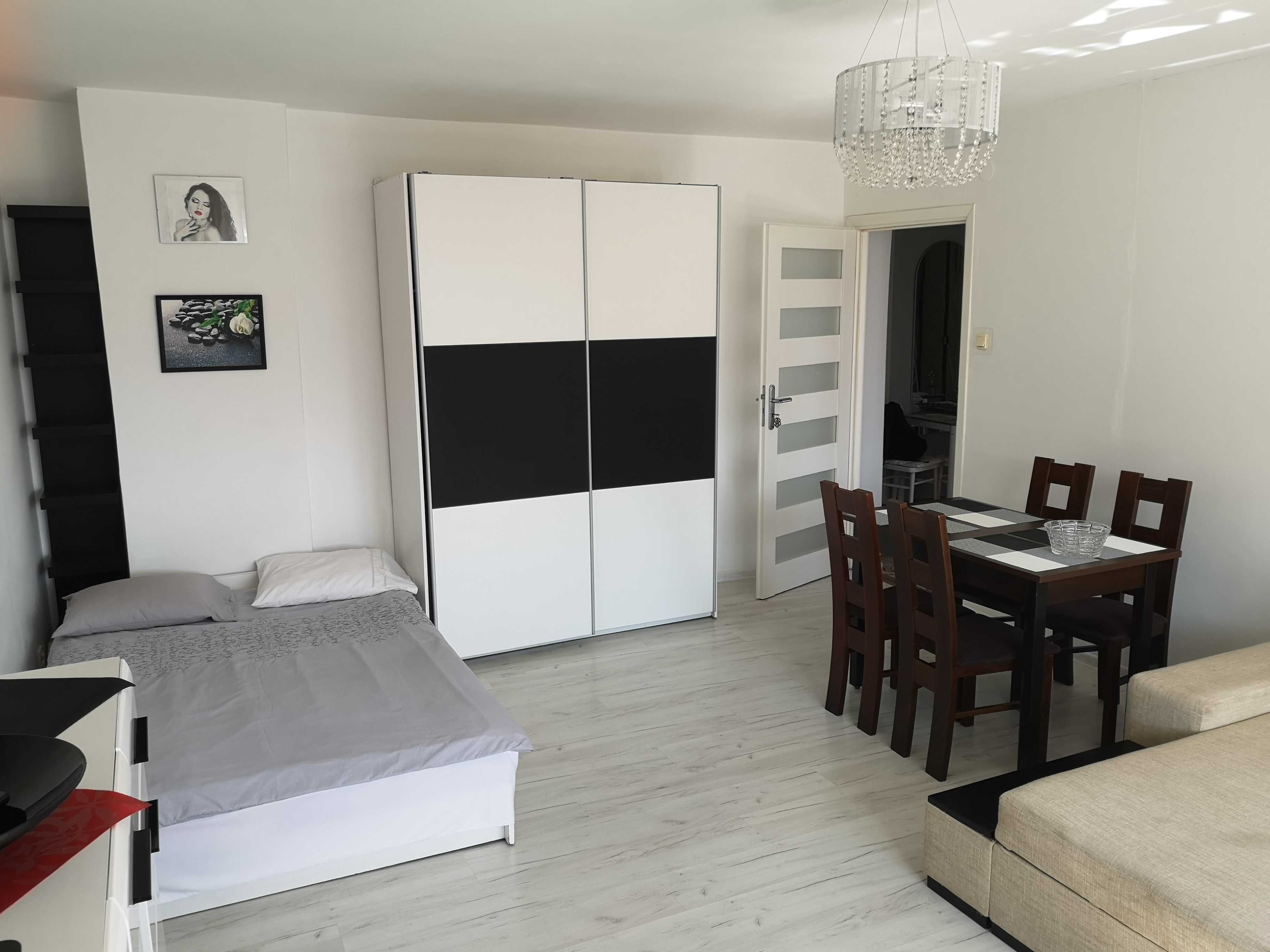 Apartament przy molo  z widokiem na morze, 1 minut do plaży