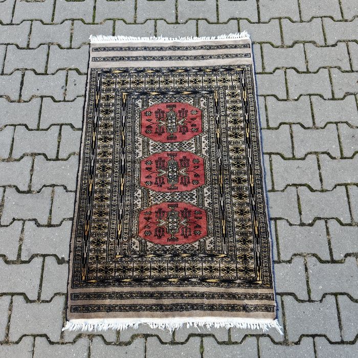 Dywan dywanik perski wełniany kaszmir  Buchara Bokhara vintag