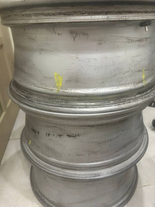 Оригінальні диски Nissan Caskal