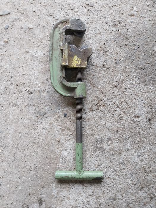 Obcinak do rur stalowych prl