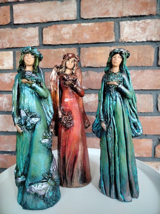 Anioł, Anioły piękne figurki gipsowe ręcznie robione