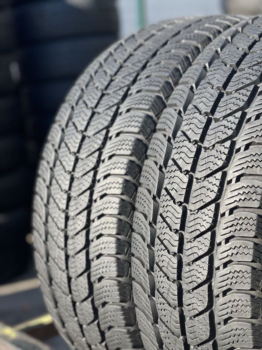 Шини Зимові 2шт 215/65 R16C Semperit Van-Grip 3