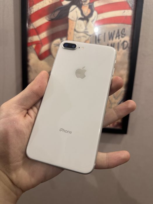 Iphone 8+ меняли экран