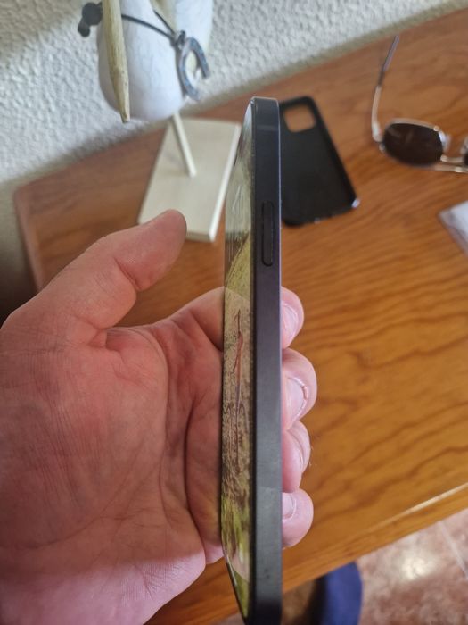 Iphone 12 de 128gb, cor preto