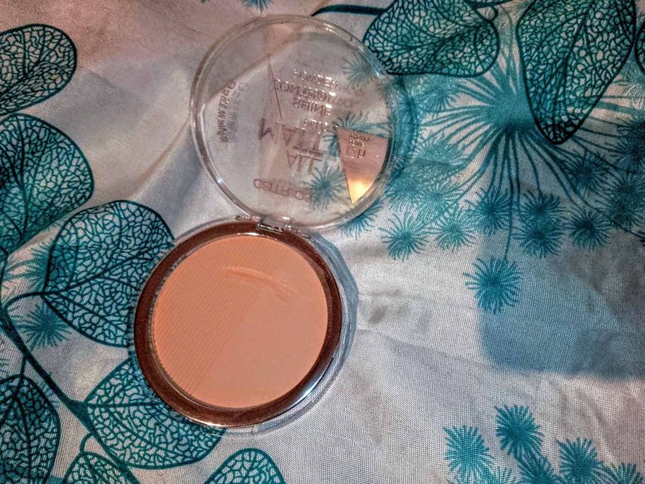 Нова пудра Catrice All matt plus shine control 025 sand beige