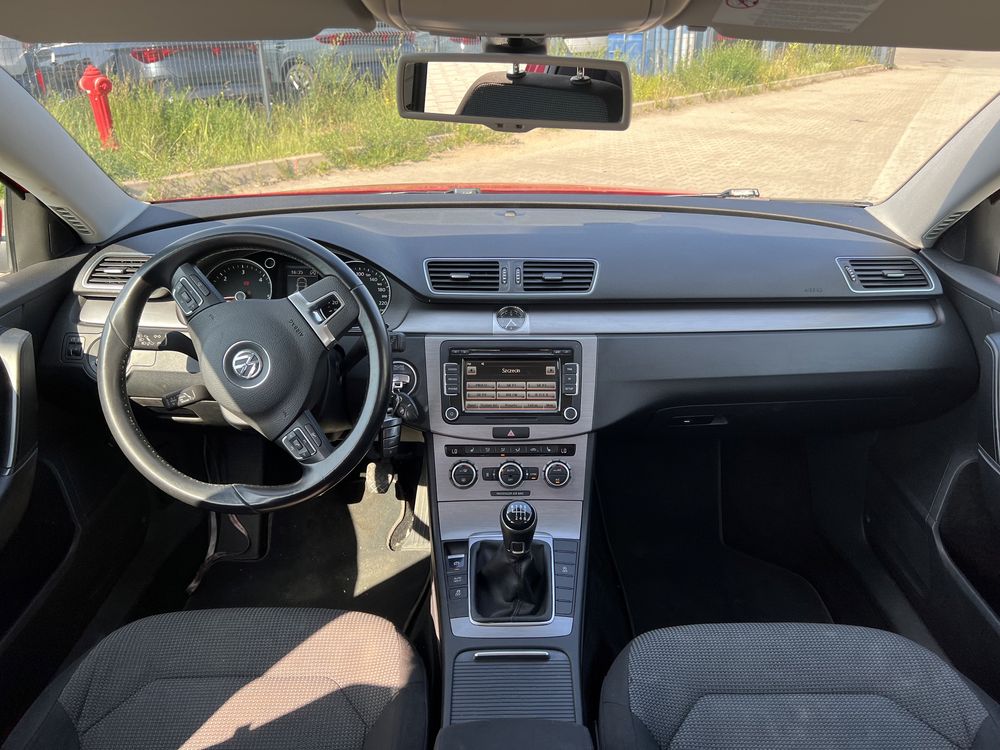 Volkswagen Passat B7 2.0 TDI 140 KM. 2014 rok