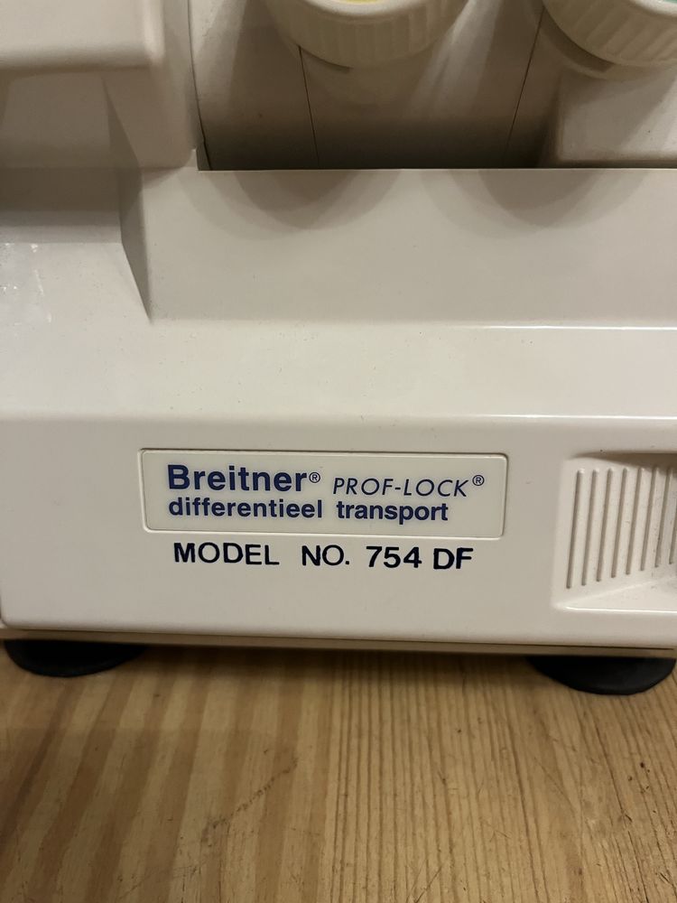 Maszyna overlok Breitner model 754 DF
