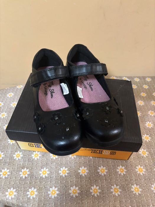 Продам туфельки для справжньої модниці