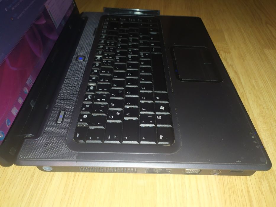 Laptop 15 HP Compaq Presario C700 Intel Pent 2x Win7 office SSD nauka