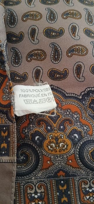 Lenço Roger Laurent