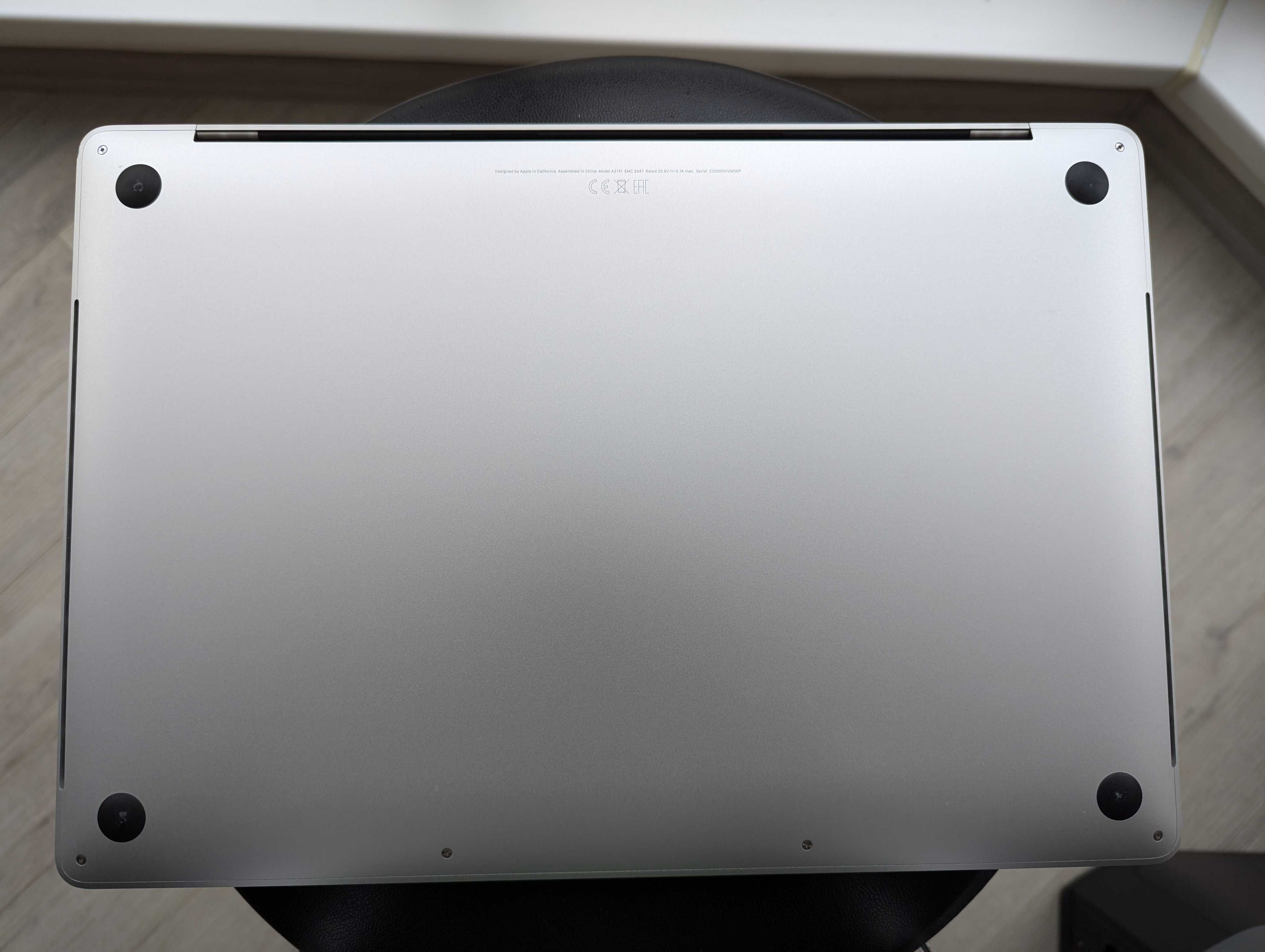 Apple MacBook Pro 16" 2019 (Core i7/16Gb DDR4/512Gb SSD) Silver