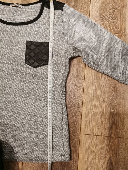 Szary, melanżowy sweter, sweterek z wstawkami z eko skóry L XL 40 42