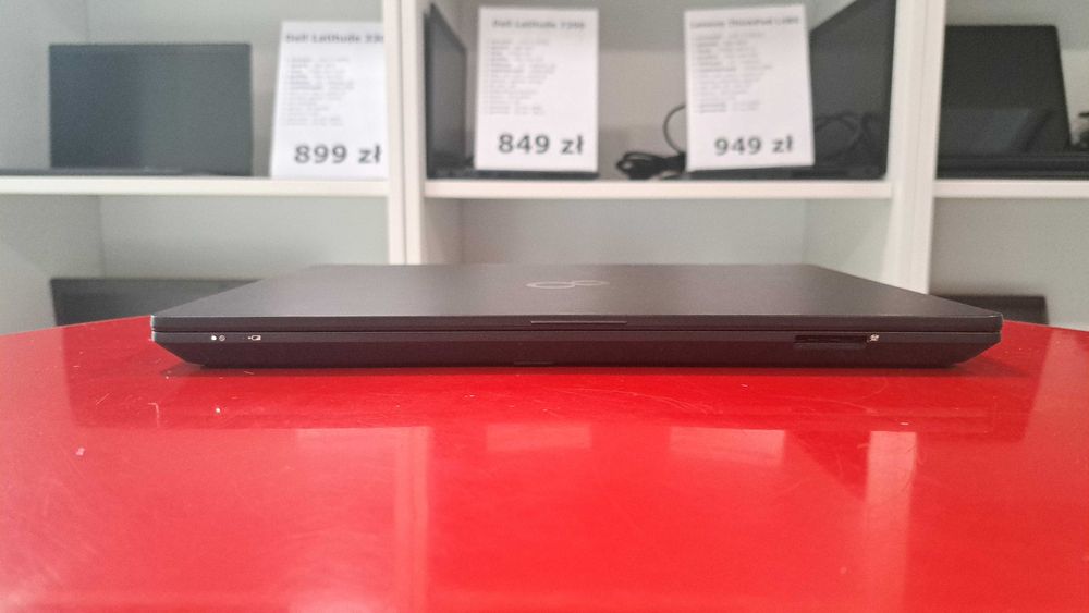 Laptop Fujitsu Lifebook U7310 13" i5-10GEN 16GB/512SSD W11 FullHD FV23