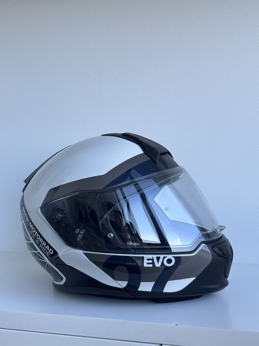 Capacete BMW Carbon EVO 7