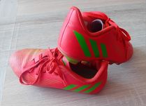 Buty korki adidas do  grania w piłkę
