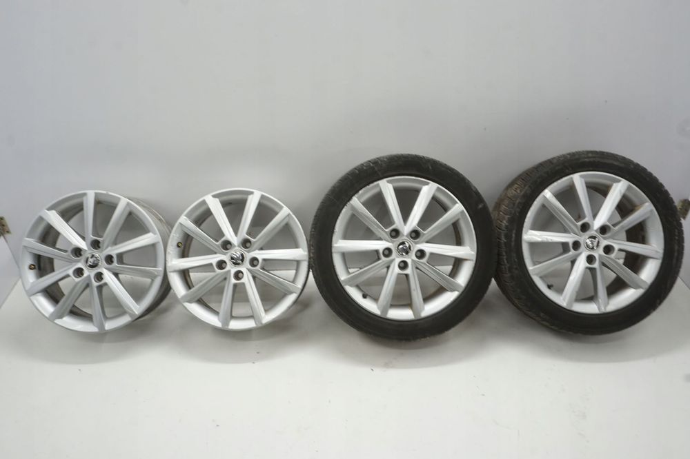 SKODA OCTAVIA III 14R FELGI ALUMINIOWE 17&quot; 5X112 ET49 5E0601025E