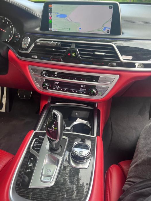 БМВ G12,в отменном состоянии!