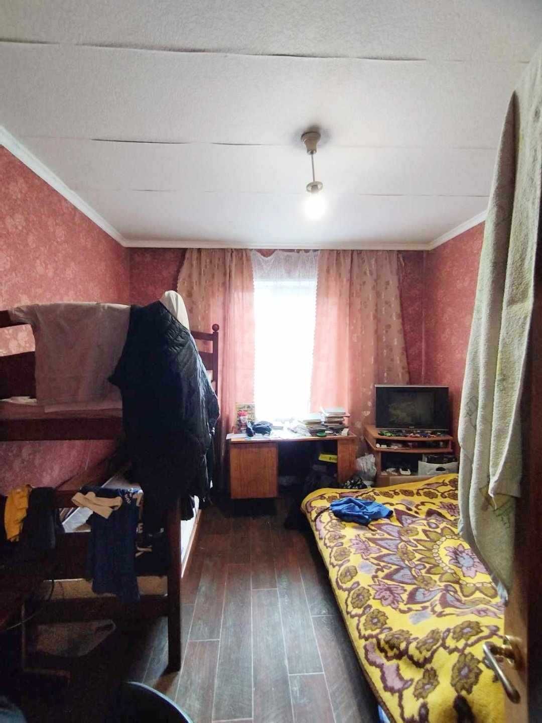 ПРОДАМ 2х кімнатну квартиру вул. Чорних Запорожців 47\1 .