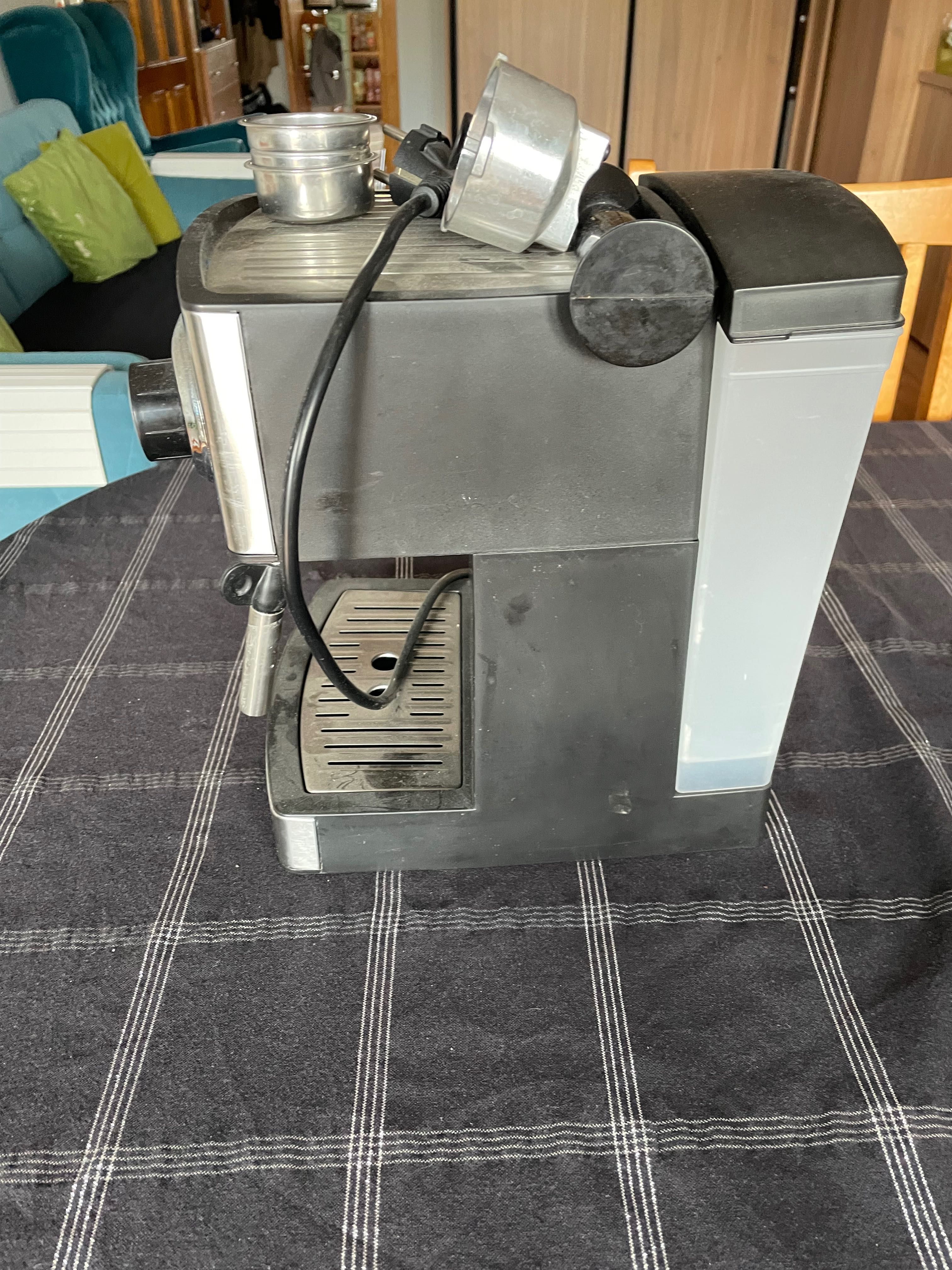 Sprzedam expres Blaupunkt CMP301