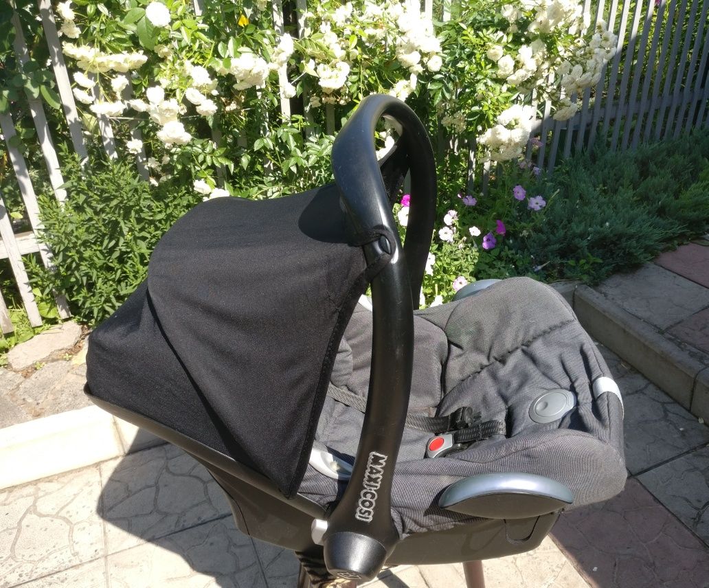 Автокрісло Maxi-Cosi
