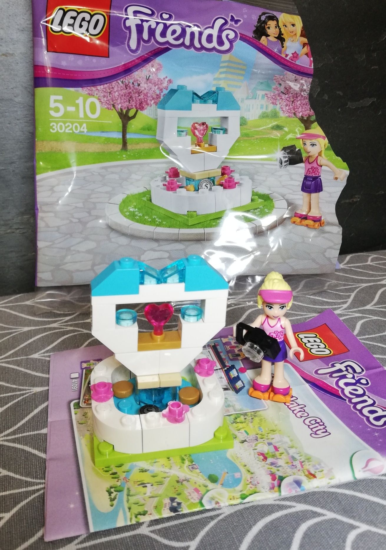 LEGO Friends 30204 Fontanna życzeń