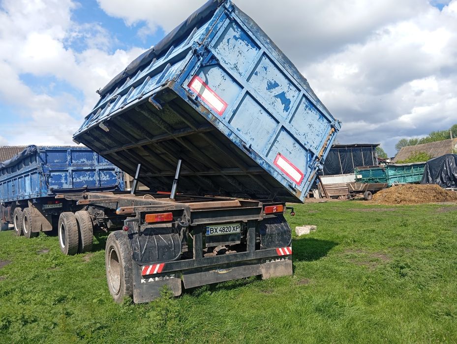 Самоскид Камаз причіп самоскид