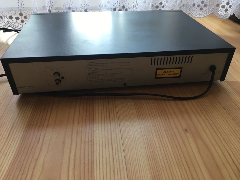 Fonica compact  disc player cdf 001