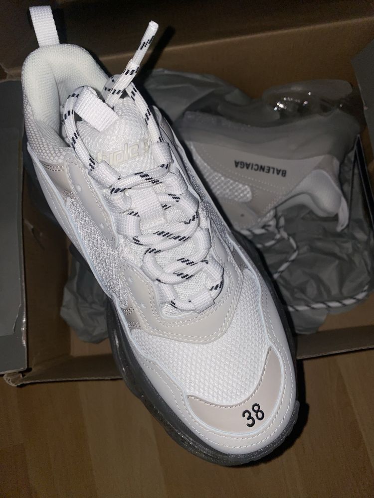 Buty balenciaga triple s