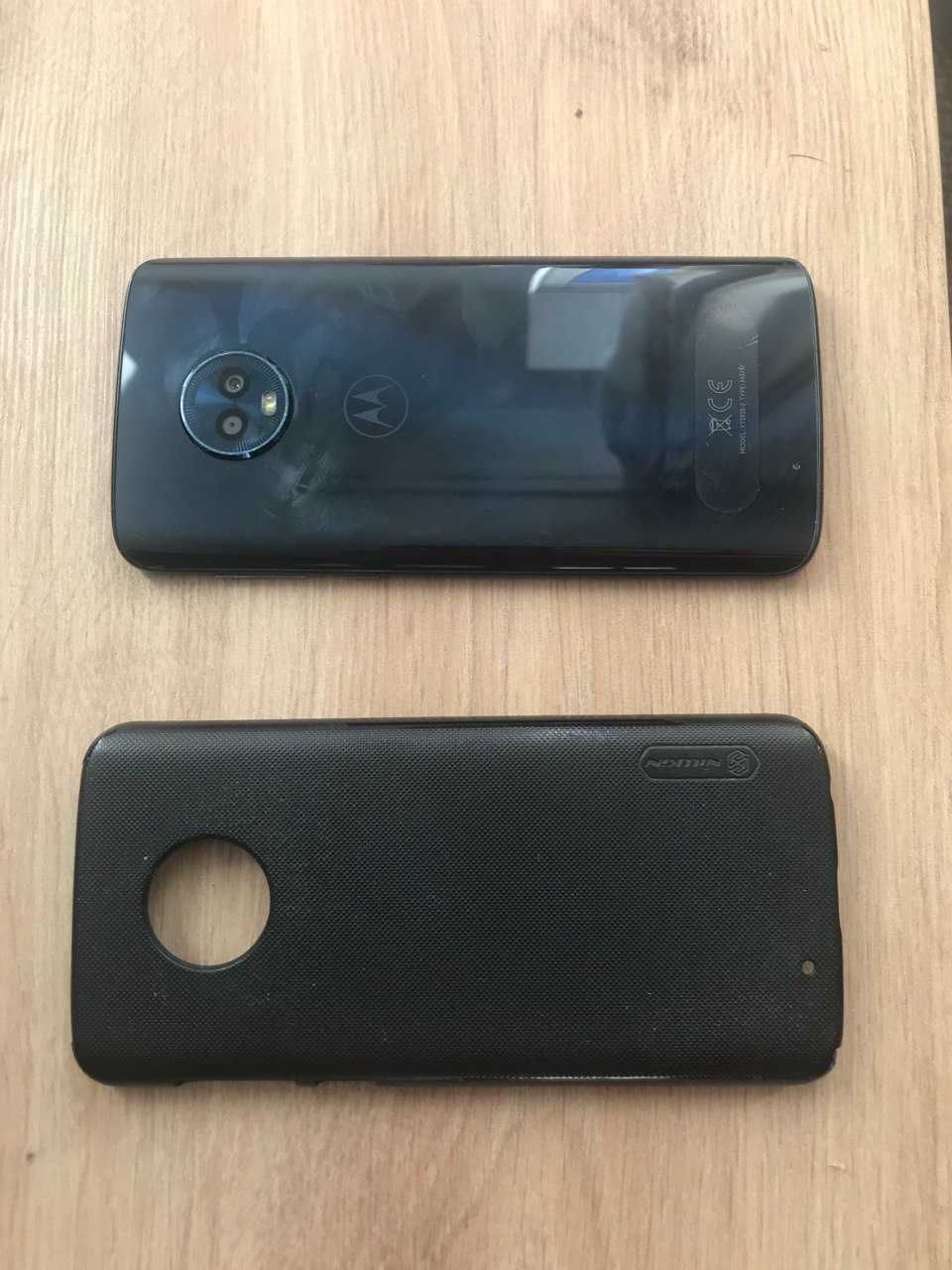 Продаю Motorola G6 та G2 на запчастини