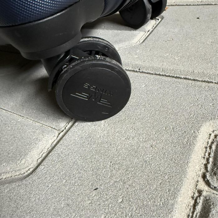 Валіза дорожня середня Wings PEA01 М Синя