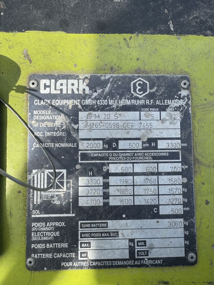 Wózek widłowy Clark GPM20
