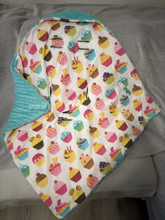 Otulacz do wózka nosidełka