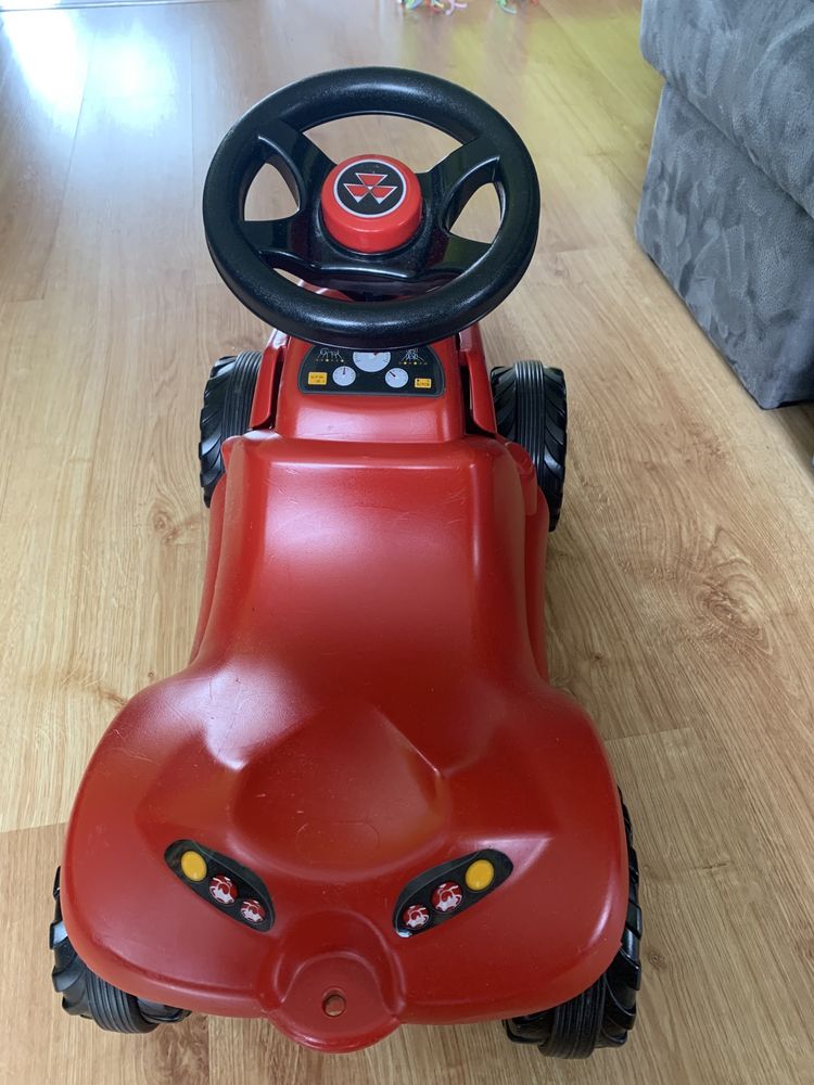 Traktorek jeździk Massey Ferguson