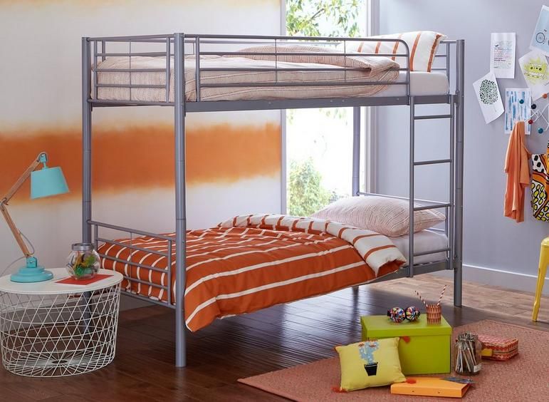 Łóżko piętrowe metalowe IKEA SVARTA z materacem szare