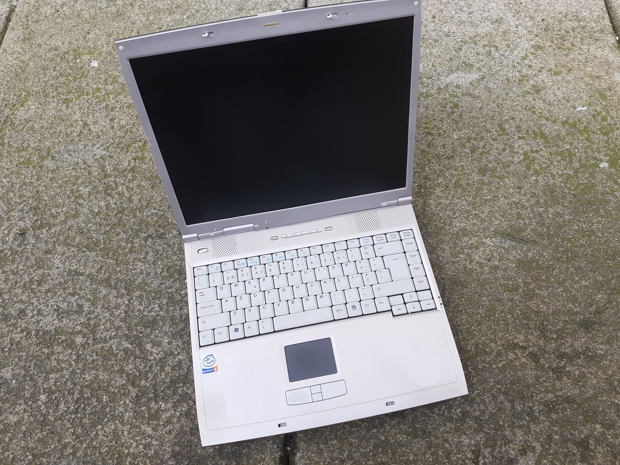 PC portátil AIRIS Modelo nº N35AS1