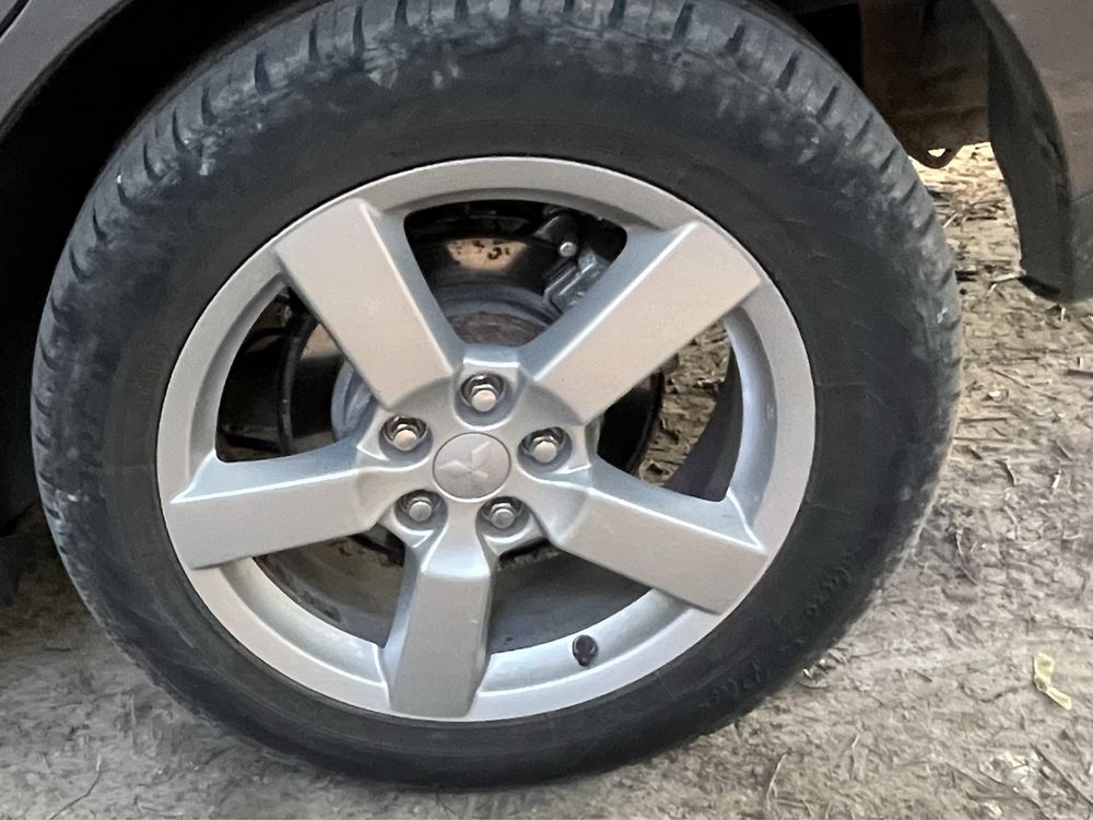 Mitsubishi Outlander xl2009