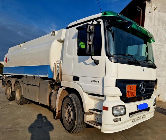 MERCEDES ACTROS 25.410 Autocysterna BENZYNY Esterer